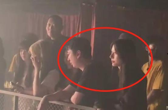 晋江网红吃瓜事件视频,揭秘网络舆论背后的真相 第3张 晋江网红吃瓜事件视频,揭秘网络舆论背后的真相 第3张